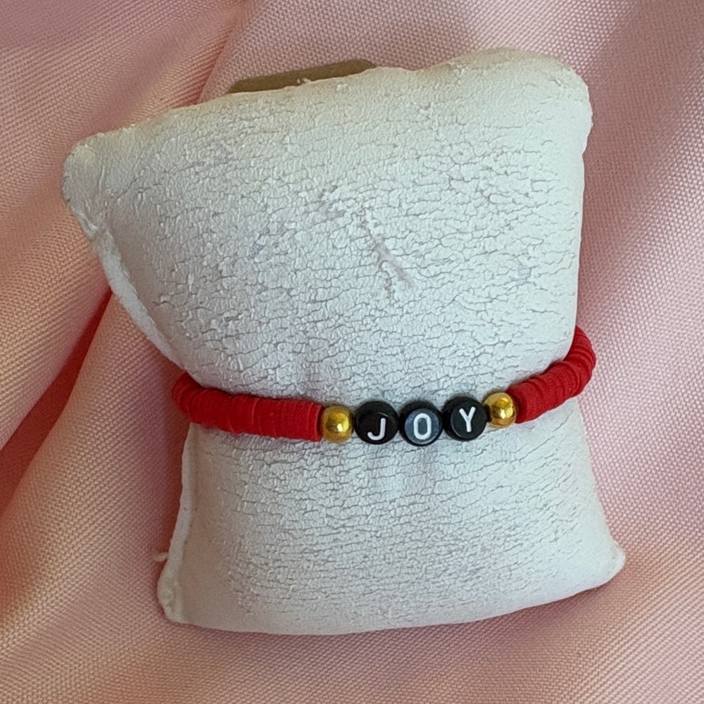 🟢 Christmas Clay Red Beaded Bracelet with 'JOY' Letters - Unisex